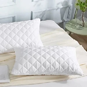 Quilted Protector (Not waterproof)
